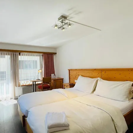 Alpenblick 3* Klosters