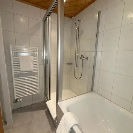 Hotel Alpenblick 3*